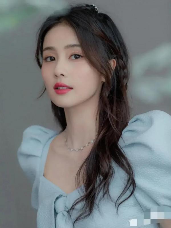 李沁是真的美，美若天仙