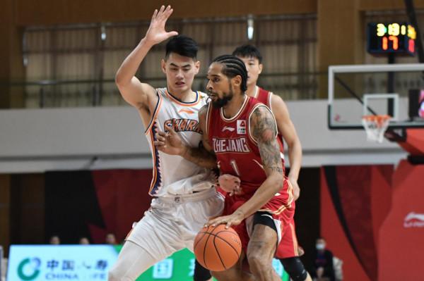 體壇聯播｜貝利腫瘤手術後再入院，杜鋒期待易建聯重返國家隊