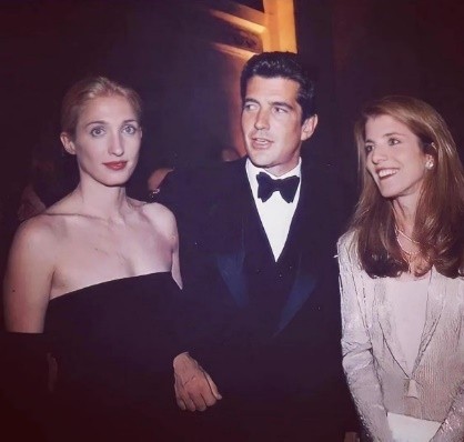 小肯尼迪夫人：漂亮有品位，飛機失事和丈夫姐姐一同殞命，才33歲