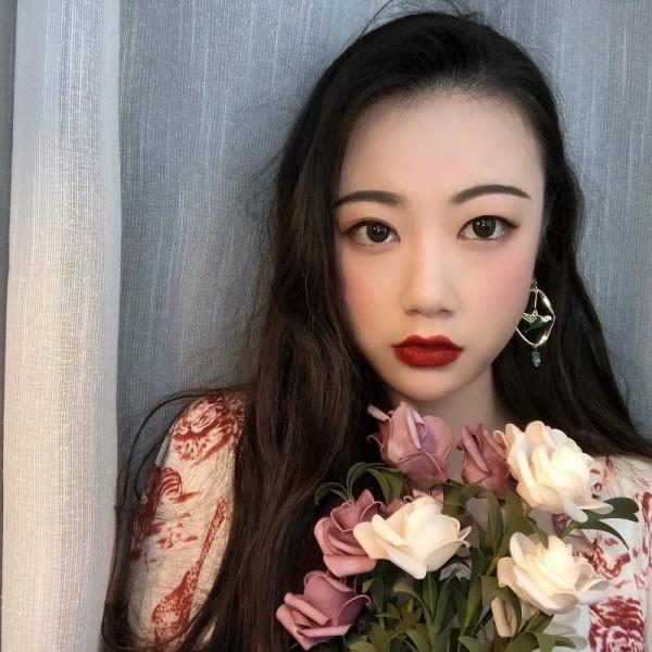 那些復古港風的美麗耳飾,你值得看一看 那些復古港風的美麗耳飾,你值得看一看