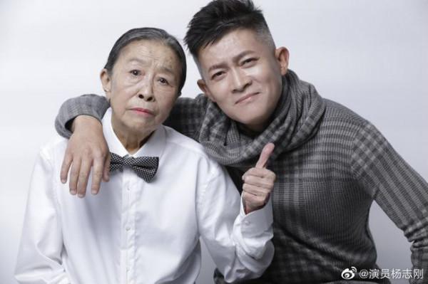 今年已經有7位明星去世,最大的74歲,最小的年僅25歲,令人痛心 今年已經有7位明星去世,最大的74歲,最小的年僅25歲,令人痛心