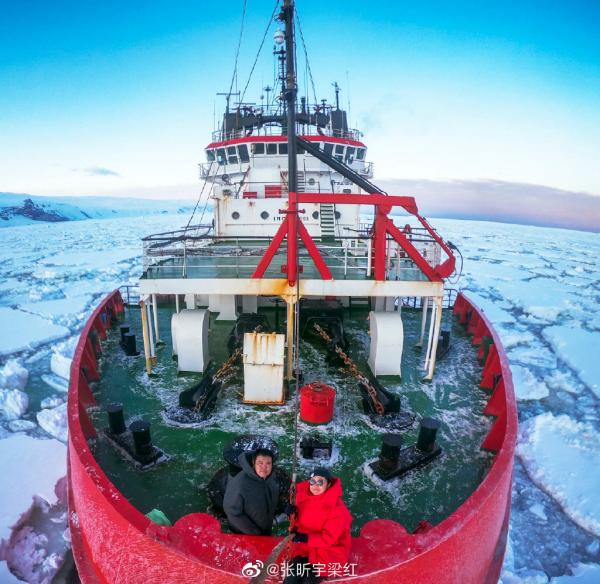 北京窮小子變富豪後，買10套房，卻變賣家產開飛機、開帆船旅遊