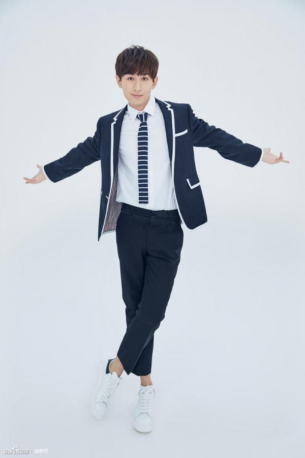 成毅從青澀陽光的男生到肌肉男的蛻變 成毅從青澀陽光的男生到肌肉男的蛻變