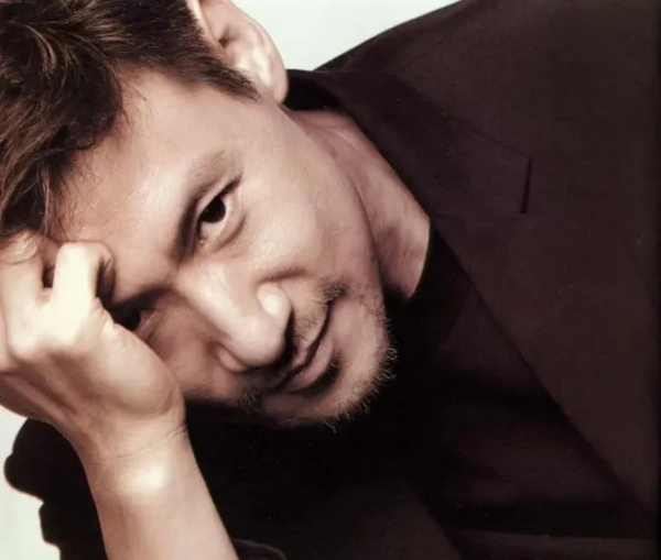 吵了這麼多年了,再看“四大天王”年輕時的演技和顏值,誰贏了? 吵了這麼多年了,再看“四大天王”年輕時的演技和顏值,誰贏了?