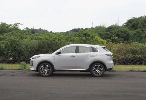 看得見更摸得著的提升,場地試第二代CS55PLUS 看得見更摸得著的提升,場地試第二代CS55PLUS