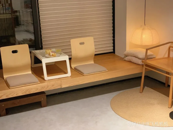 服！沒有沙發電視，60㎡住出120㎡的通透感