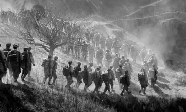 1934年，23歲山西賣貨郎救了2900餘紅軍，建國後軍長6次派人尋找