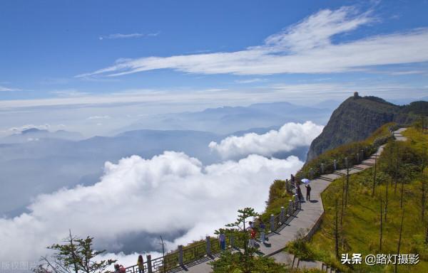國家地理評選出“中國最美的十大名山”,去過一半以上的厲害了 國家地理評選出“中國最美的十大名山”,去過一半以上的厲害了