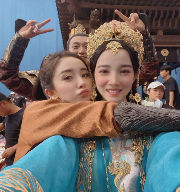 陳小紜“維護”楊冪卻被罵“茶”？同樣是女配，這6位女星差別大