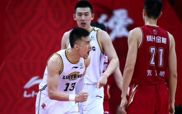 CBA排名大亂！廣東慘敗無緣前四 遼寧上海提前晉級 山東強硬收官
