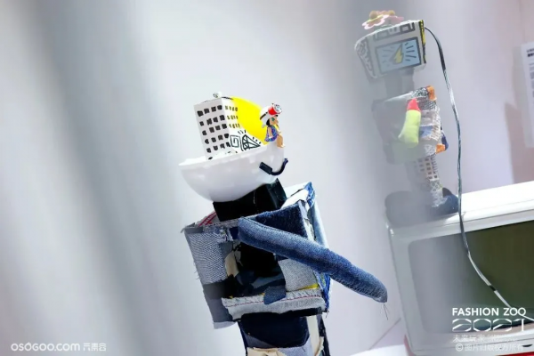 這不僅僅是一場時尚人的秀,更是年輕人的嘉年華 這不僅僅是一場時尚人的秀,更是年輕人的嘉年華