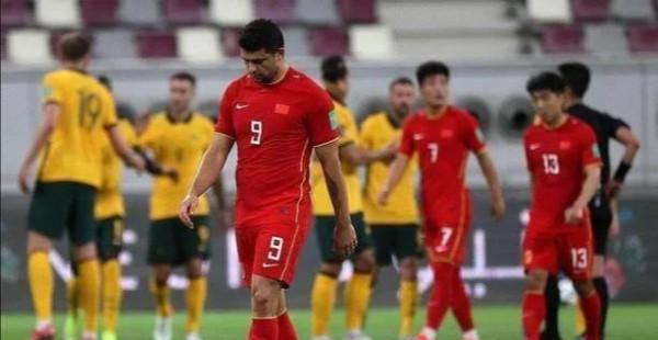 中國足球與英雄聯盟職業聯賽相比，你get了什麼？