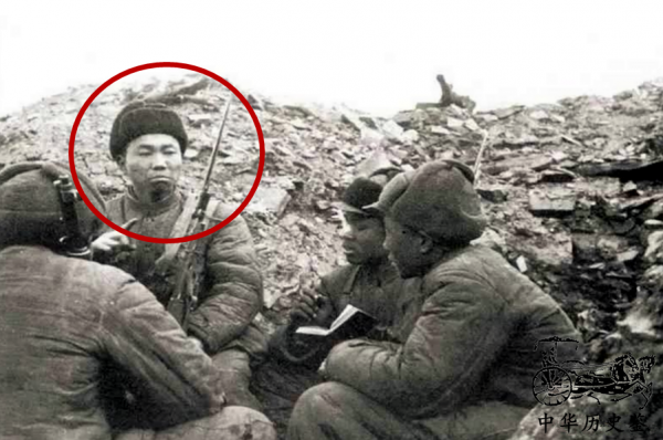 一代&OpenCurlyDoubleQuote;狙神&rdquo;張桃芳：令美軍聞風喪膽，32天436發子彈擊斃214敵人