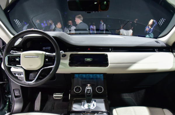 氣場更強大，價效比更高，買攬勝極光L不比賓士GLC香？