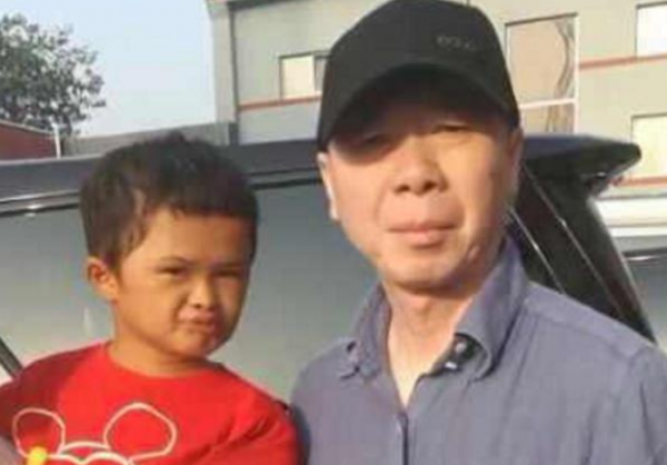 從商演不斷到無人問津，被丟回農村的小馬雲，他的悲劇該由誰買單