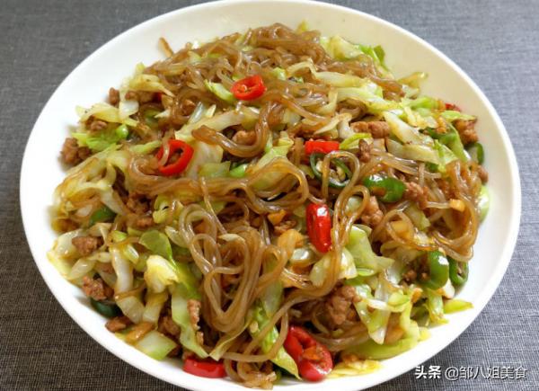 炒粉條易成坨怎麼辦？炒前多做一步，粉條不成坨，爽滑口感好