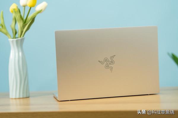 Win11彷彿為它量身定製,Razer Book新體驗 Win11彷彿為它量身定製,Razer Book新體驗
