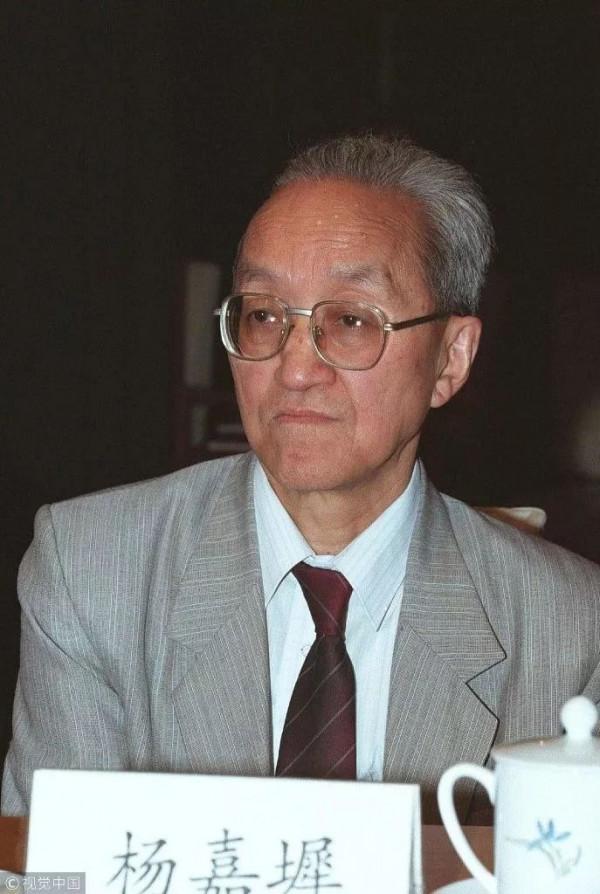 為中國男科學家作篆（7）