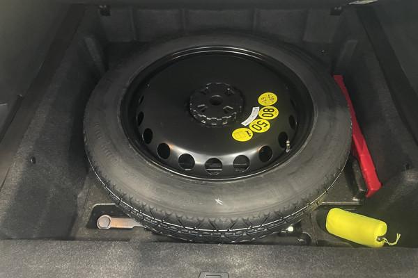 都說賓士的設計相當超前，三年的轎跑SUV報價58W，檢測後當場拿下