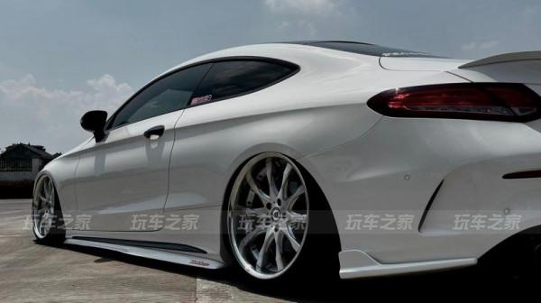 把女朋友的賓士C Coupe拿來玩改裝 給她一次讓別人羨慕的機會