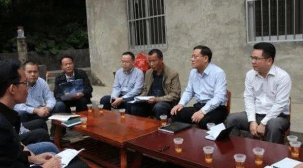 農村一項職務取消，不再需要“村長”？3個“新人”接替