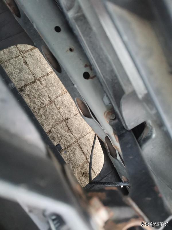 6萬塊錢買一輛絕版馬自達6旅行車，檢測師：這車況確實絕版了