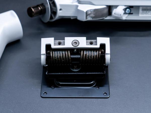 比電視還爽的 48 吋 OLED 桌面電競巨屏，KTC G48P5 顯示器測評詳解