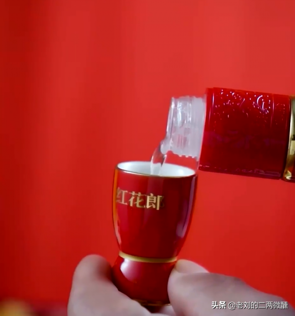婚宴最常見的3款白酒,每一款口感都不錯,可惜有錢人大多不愛喝 婚宴最常見的3款白酒,每一款口感都不錯,可惜有錢人大多不愛喝