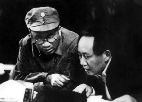 1929年古田會議，朱毛間爭論毛主席勝出後，朱老總一番話讓人敬佩