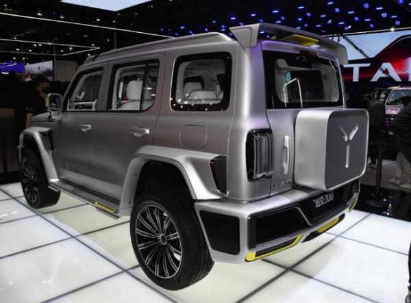 賽博坦克300預批次除錯車下線 將於12月27日開始交付