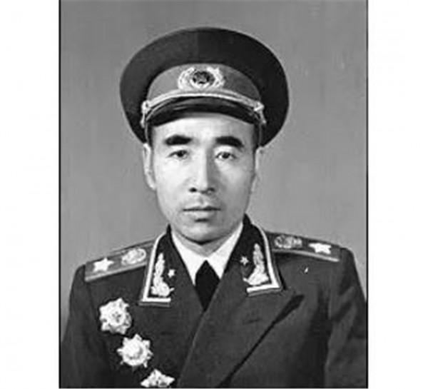 粟裕:被毛主席欽點出兵朝鮮,為何臨陣換上彭德懷?真相是什麼? 粟裕:被毛主席欽點出兵朝鮮,為何臨陣換上彭德懷?真相是什麼?