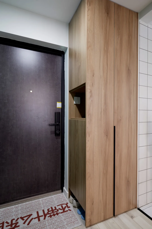 拆掉客廳改兩居，46㎡墨綠小家更高階，愛了