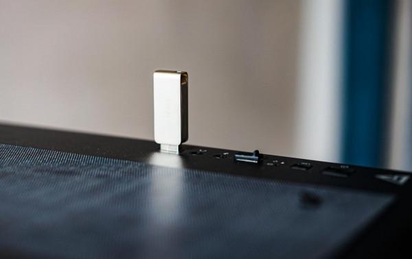 售價僅70，真國芯加持！愛國者aigo U330上手體驗