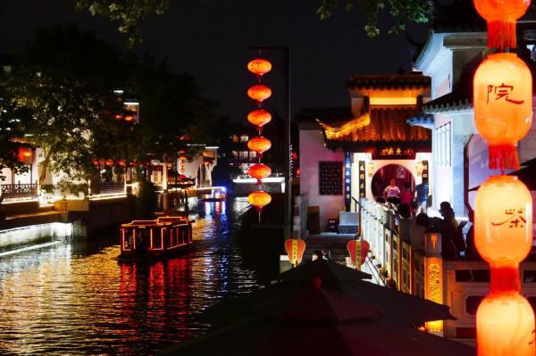 一入秋，南京就成了金陵