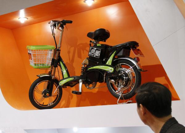 關於電動車、三輪車、老年代步車上牌條件、駕照、保險，一文搞懂