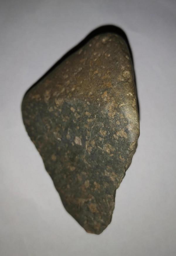 伊河邊的聚落遺址