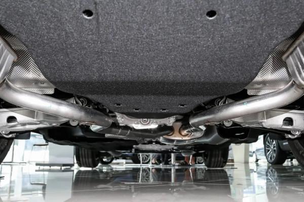 探險者空調開啟後排氣管旁邊漏水怎麼解決? 探險者空調開啟後排氣管旁邊漏水怎麼解決?