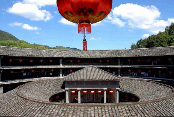 福建土樓：獨一無二大型民居建築藝術瑰寶