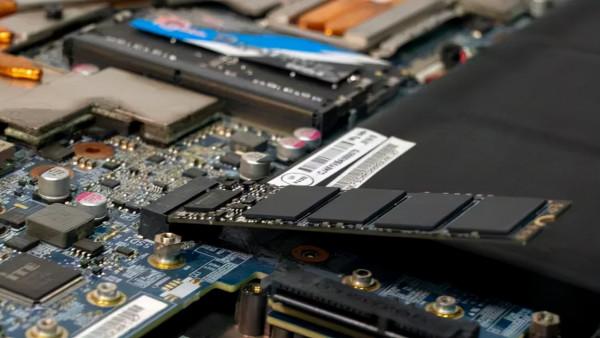 固態硬碟研發商獲3.7億融資;DDR4跌勢擴大;沛頓儲存裝置進場 固態硬碟研發商獲3.7億融資;DDR4跌勢擴大;沛頓儲存裝置進場