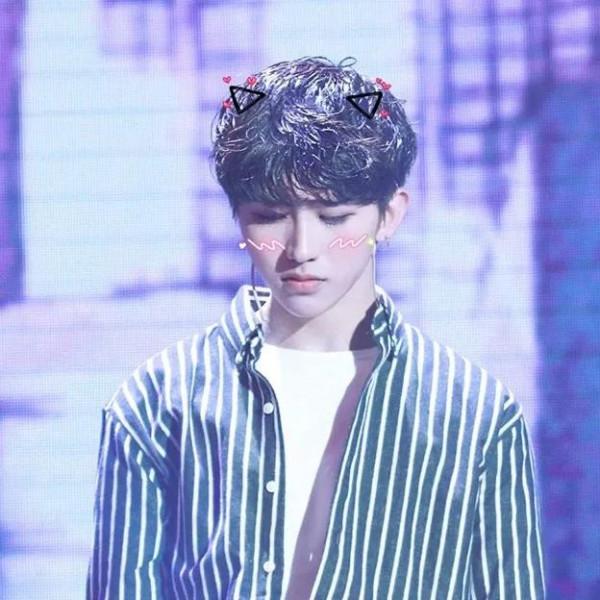 蔡徐坤明星頭像：你是人間星光，不要笑我沒長大我只是不想複雜