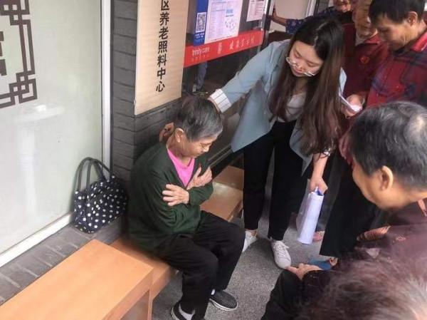 要想人長壽，首先就得養好腿！教你一招，自測腿力