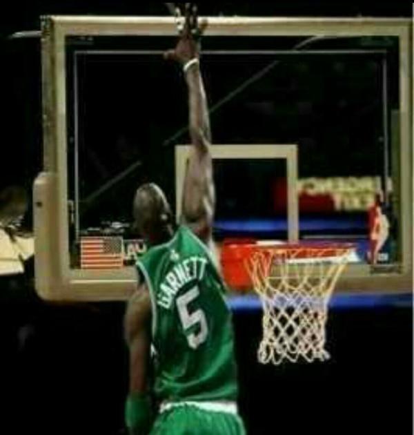 這些NBA謊言騙了多少人?科比跳汽車,喬丹首次退役,張伯倫20000 這些NBA謊言騙了多少人?科比跳汽車,喬丹首次退役,張伯倫20000