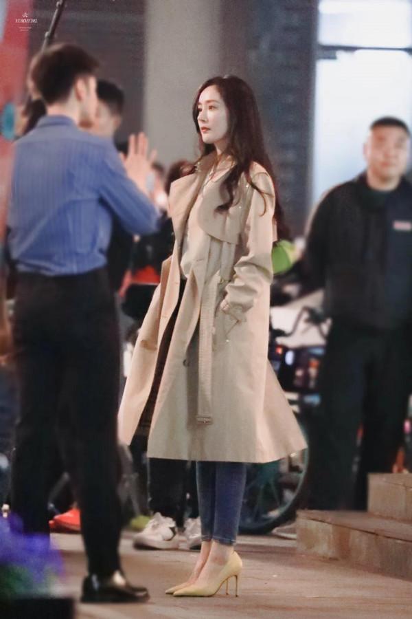 楊冪拍戲路透,這狀態也太好了吧 楊冪拍戲路透,這狀態也太好了吧