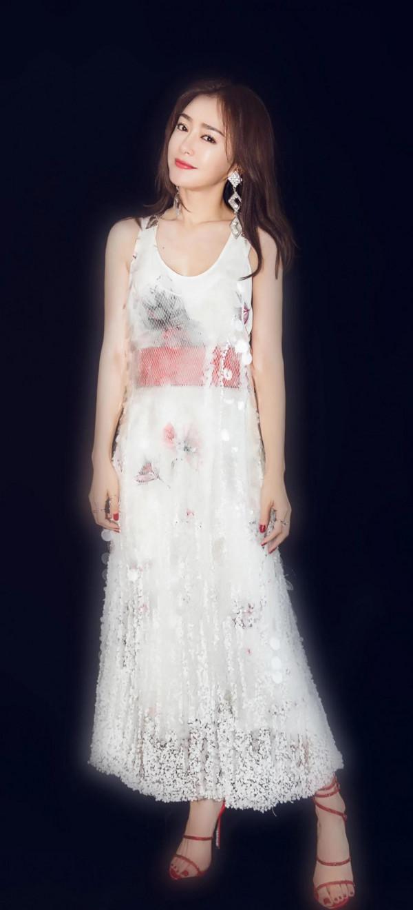 明星超高畫質美圖秦嵐