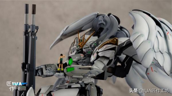 高達模型範例：飛翼