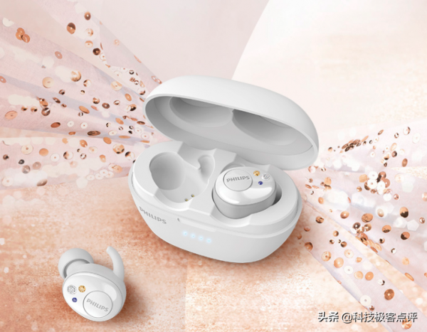 年末鉅惠買一得二,飛利浦電視為你升級新年新視界 年末鉅惠買一得二,飛利浦電視為你升級新年新視界