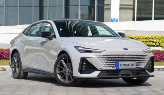 長安&OpenCurlyDoubleQuote;六大新車&rdquo;來襲：銷冠換代，首款混動比DM-i&OpenCurlyDoubleQuote;更香&rdquo;？