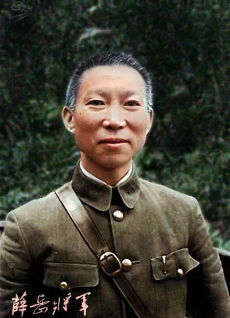 薛嶽晚年哀嘆：我在海南島有10萬大軍，可全瓊200萬人跟我作對