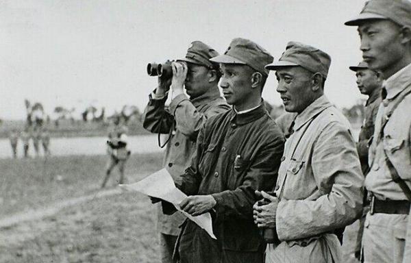 新四軍團長率部“武裝叛變”,日軍設宴歡迎,粟裕聽後連說三聲好 新四軍團長率部“武裝叛變”,日軍設宴歡迎,粟裕聽後連說三聲好