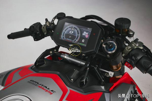 MV Agusta Brutale1000 紐博格林版限量發售 馬力提升至215匹 MV Agusta Brutale1000 紐博格林版限量發售 馬力提升至215匹